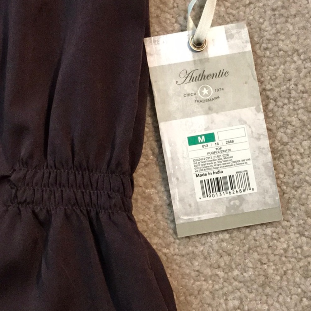 Converse purple top with side gathers - Picture 3 of 4